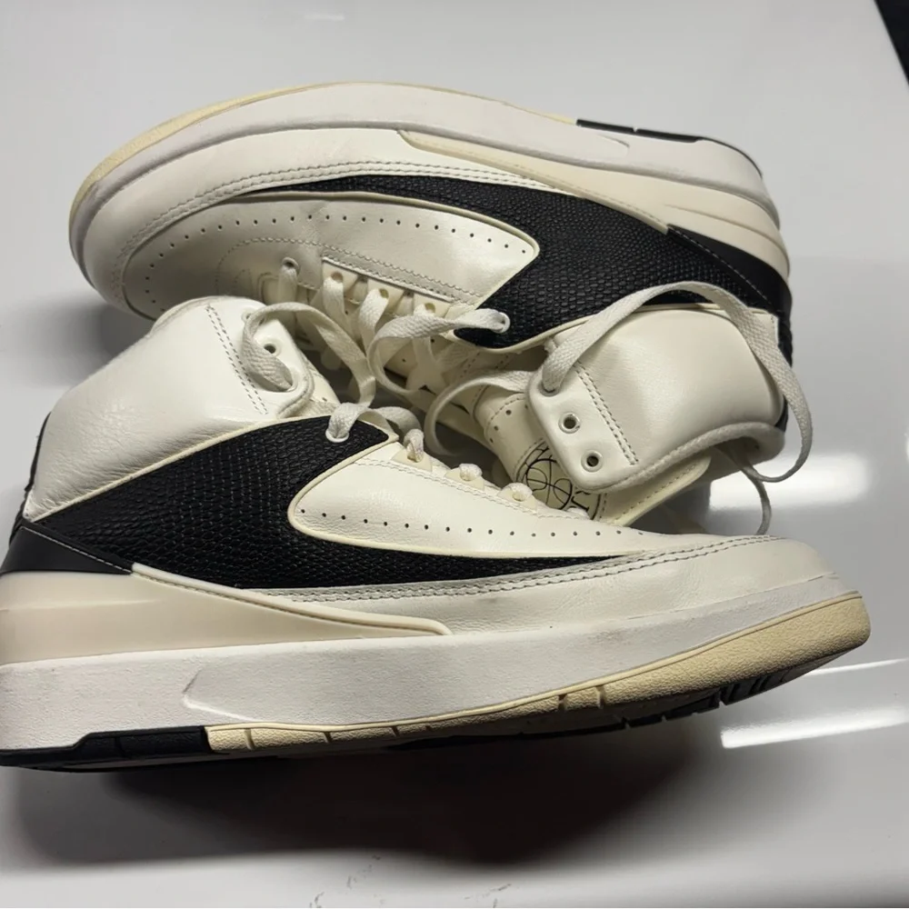 Jordan 2 Coconut - Picture 4 of 7
